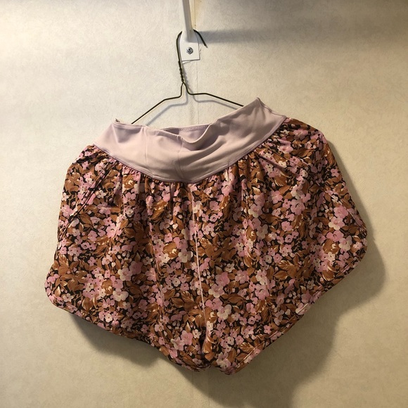 Aerie shorts - Picture 3 of 3